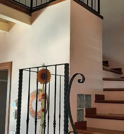 Casa Maganda Vista Tra E Sirmione 佩斯基耶拉德加达