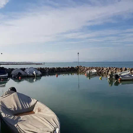 Casa Maganda Vista Tra E Sirmione 公寓 佩斯基耶拉德加达
